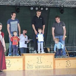 V kategoriji 1-3 leta so bili najhitrejši: Gal Rajaković in ati Kristjan, Jan Vukšinič in ati Igor, Vid Kure in ati Marko.