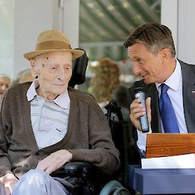 Borut Pahor obiskal 110-letnega Nikolaja Dragoša