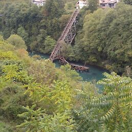 zrušen most na Neretvi v Jablanici