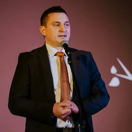 Direktor KZ Metlika Jože Cajnar