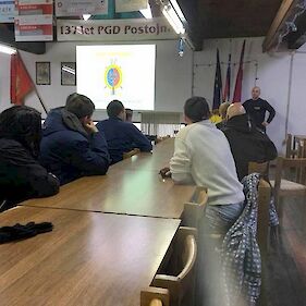 Operativci PGD Kot-Brezje na Primorskem