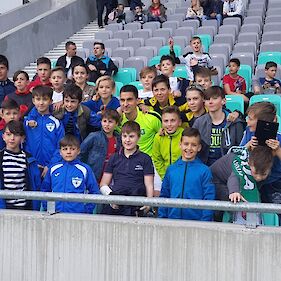 Igralci mlajših selekcij NK Kolpa na derbiju v Stožicah