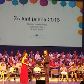 Vesna Malnarič sodelovala v kulturnem programu prireditve Zotkini talenti