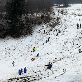 Zimski športi dan na snegu PŠ Adlešiči