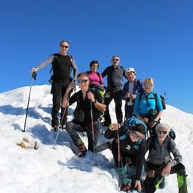 Zimski izlet črnomaljskih planincev na Dovško Babo