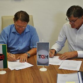 Podpis pogodbe za gradnjo v poslovni coni TRIS Kanižarica 2. del