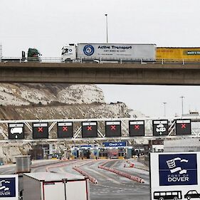 Slovenskega tovornjakarja v pristanišču Dover ujeli z veliko pošiljko kokaina