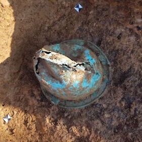 Kakšna najdba! V Beli krajini našli več kot 2000 let star bojevniški šlem