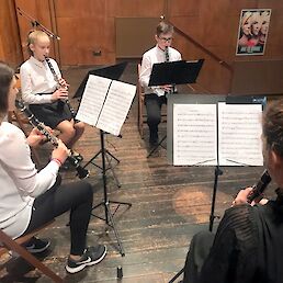 Kvartet klarinetov: Neža Žalec, Iva Pezdirc, Hana Rus in Alex Ferfolja