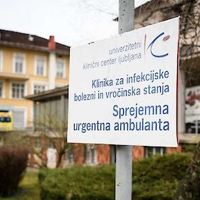 Koronavirus terjal prvo smrtno žrtev v Sloveniji