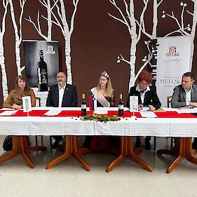 Vrhunski dosežki na ocenjevanjih vin ter podpis pogodbe s Kraljico metliške črnine