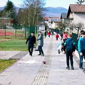VIDEO: Del Grajske ceste in šolska pešpot v novi podobi