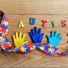 2. april – svetovni dan zavedanja o avtizmu