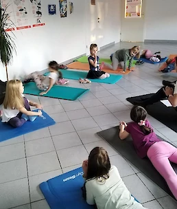 Igriva joga za otroke
