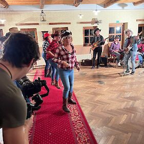 Na snemanju videospota z belokranjskim producentom
