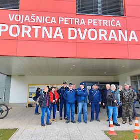 Belokranjski častniki na strokovni ekskurziji v Kranju