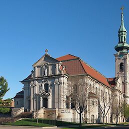 Cerkev sv. Neže, Frogtown, Saint Pul. (https://en.wikipedia.org/.../Frogtown,_Saint_Paul,_Minnesota)