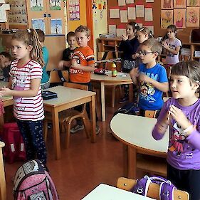 Prvošolčki obeležili Evropski dan jezikov