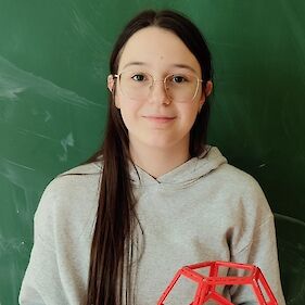 Sofiji Despotović zlato priznanje na državnem tekmovanju v razvedrilni matematiki