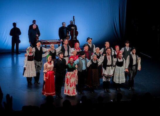 Plesni spektakel Madžarskega državnega folklornega ansambla
