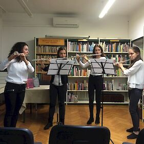 Kvartet flavt v Ljudski knjižnici Metlika